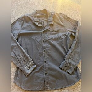 Gap L button down, barely worn